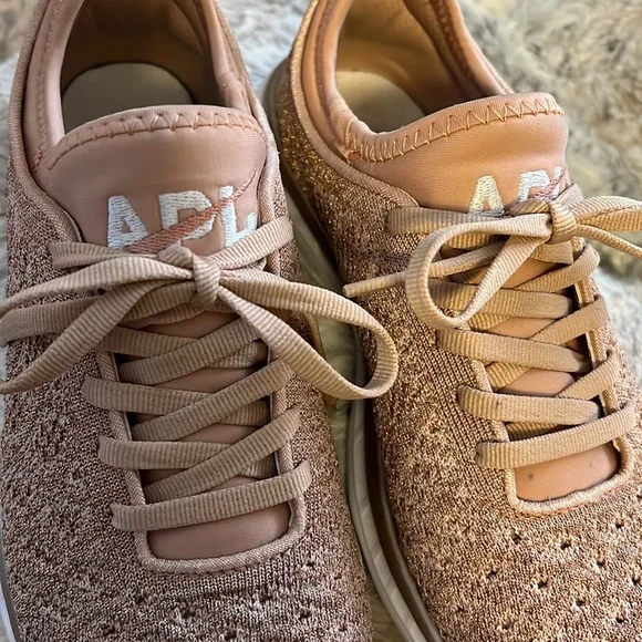 APL Athletic Propulsion Labs Techloom Phantom Sneakers - Picture 3 of 8